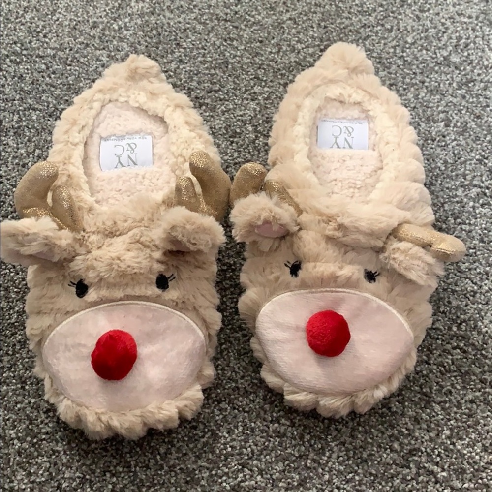 Reindeer Slippers 🦌